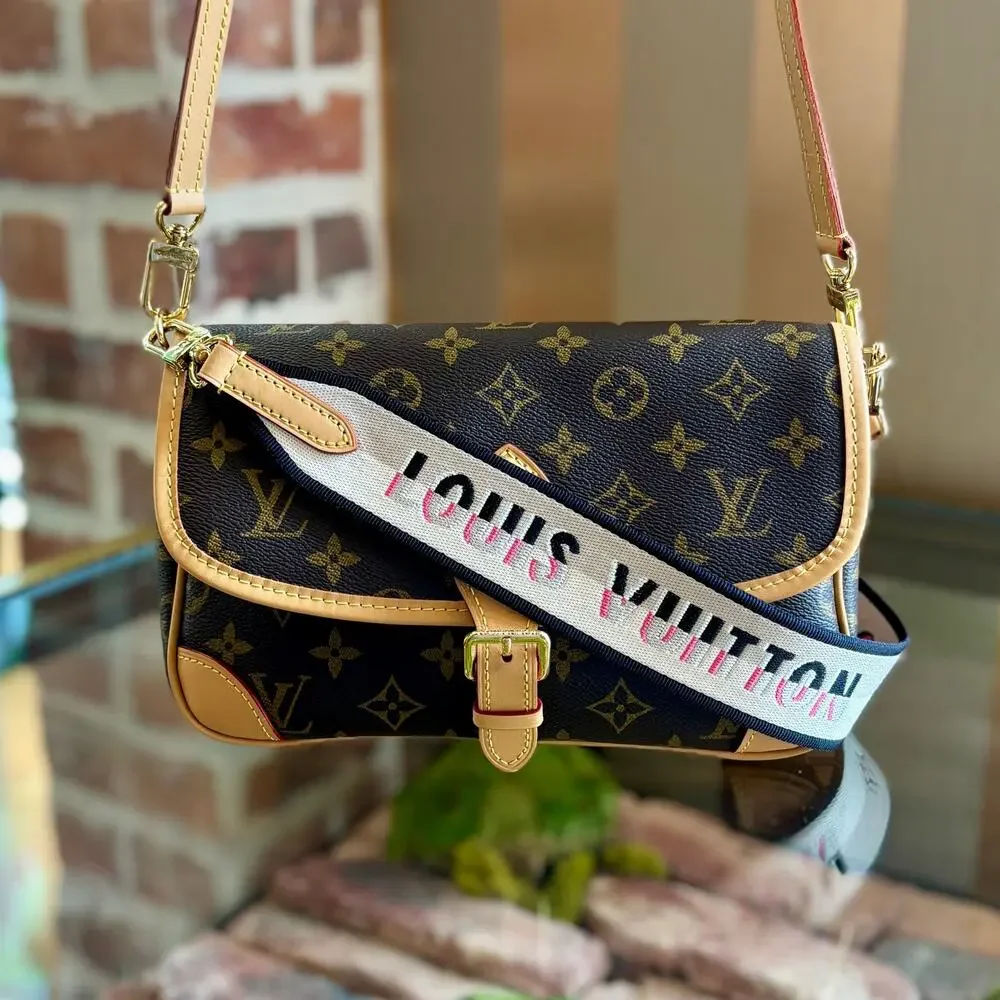 LOUIS VUITTON Diane Monogram